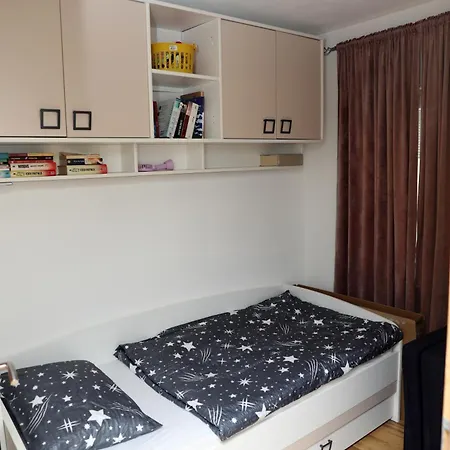 Lanterna Apartment