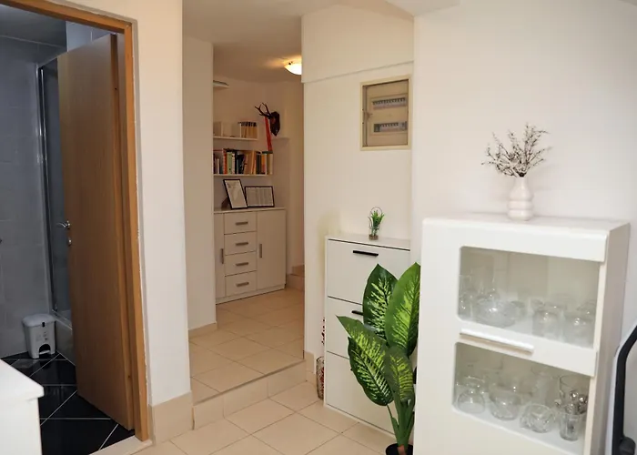 Apartment Lanterna *